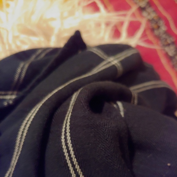 Nwot sanctuary deep green button blouse. - Picture 2 of 2